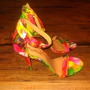 Anne Michelle Floral Shoe